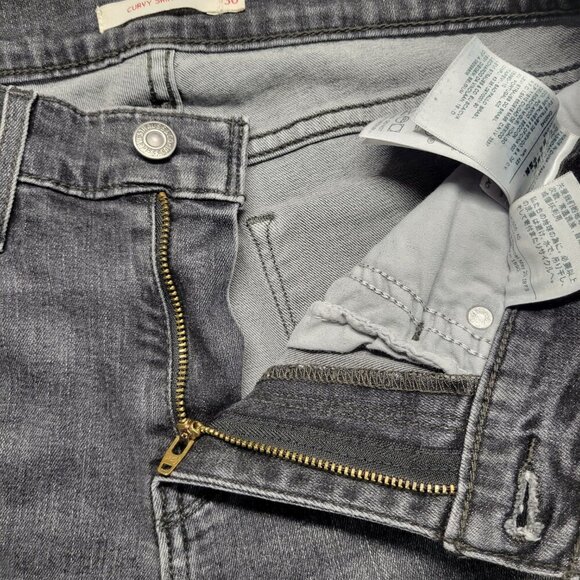 Levi's Premium Size 30 Classic Black Faded Distressed Curvy Skinny Denim Jeans - Picture 14 of 14